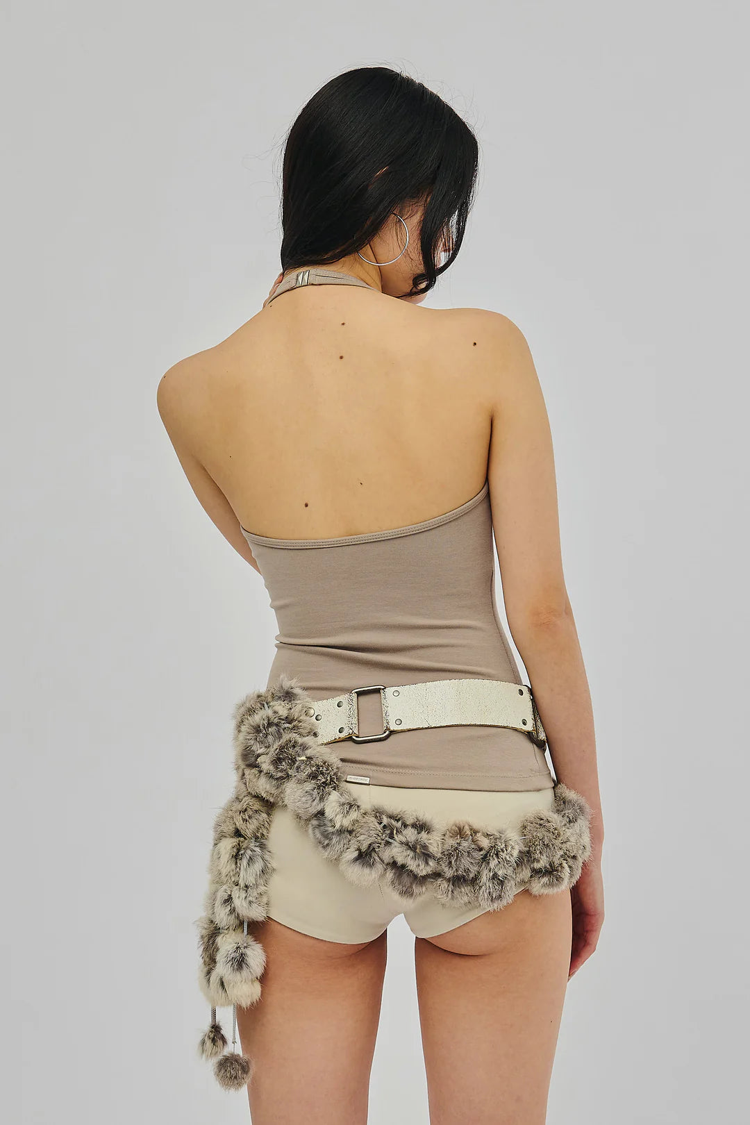 SCOOP HALTER STONE
