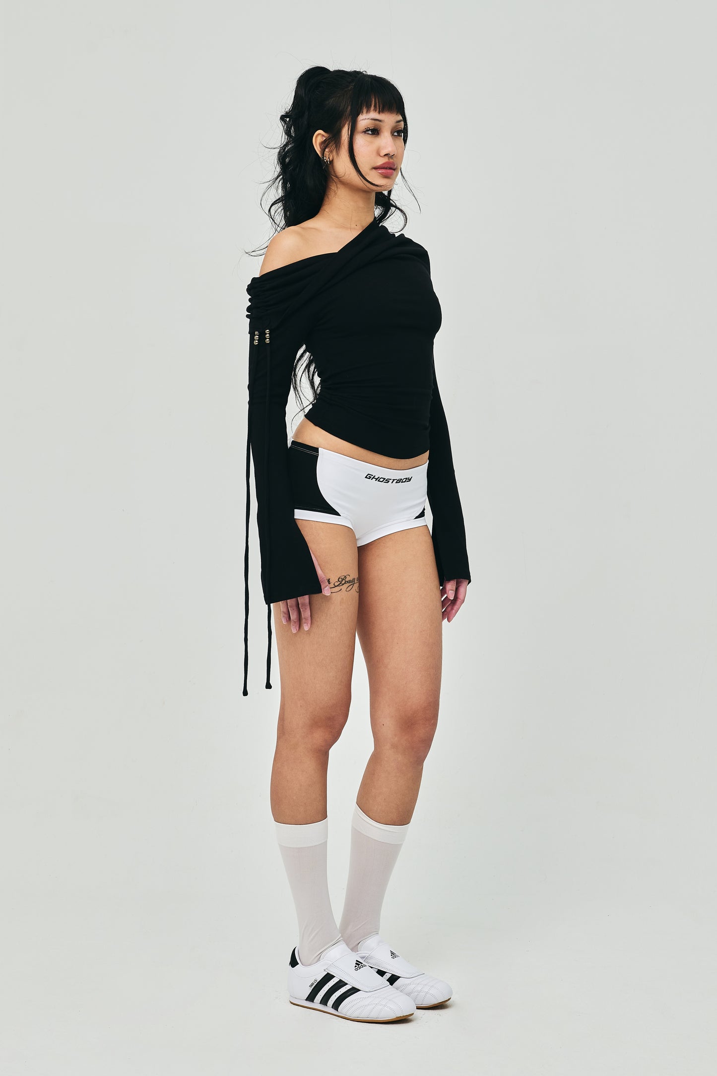 DEVOTION TOP BLACK