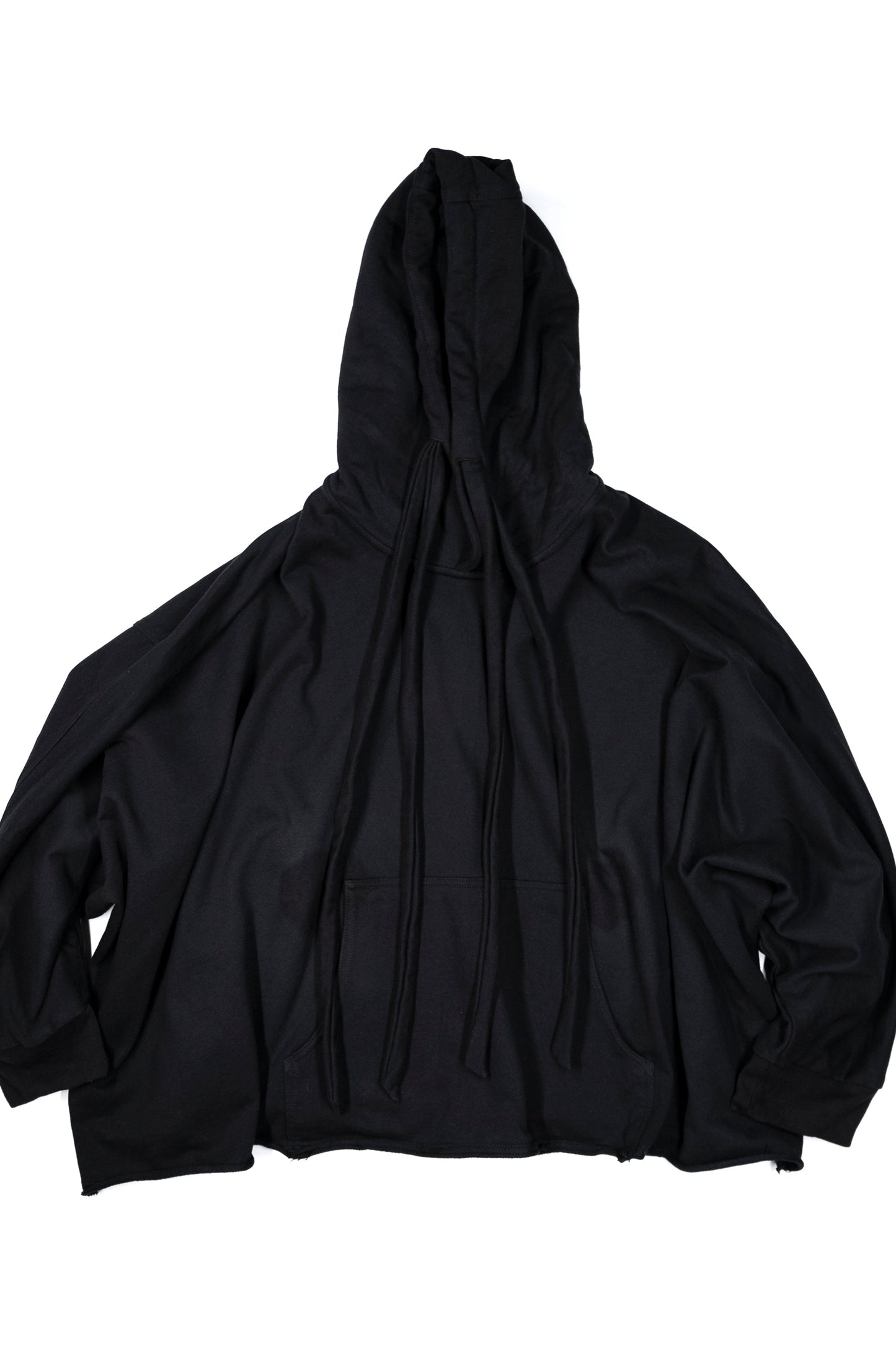 BATWING PULLOVER BLACK