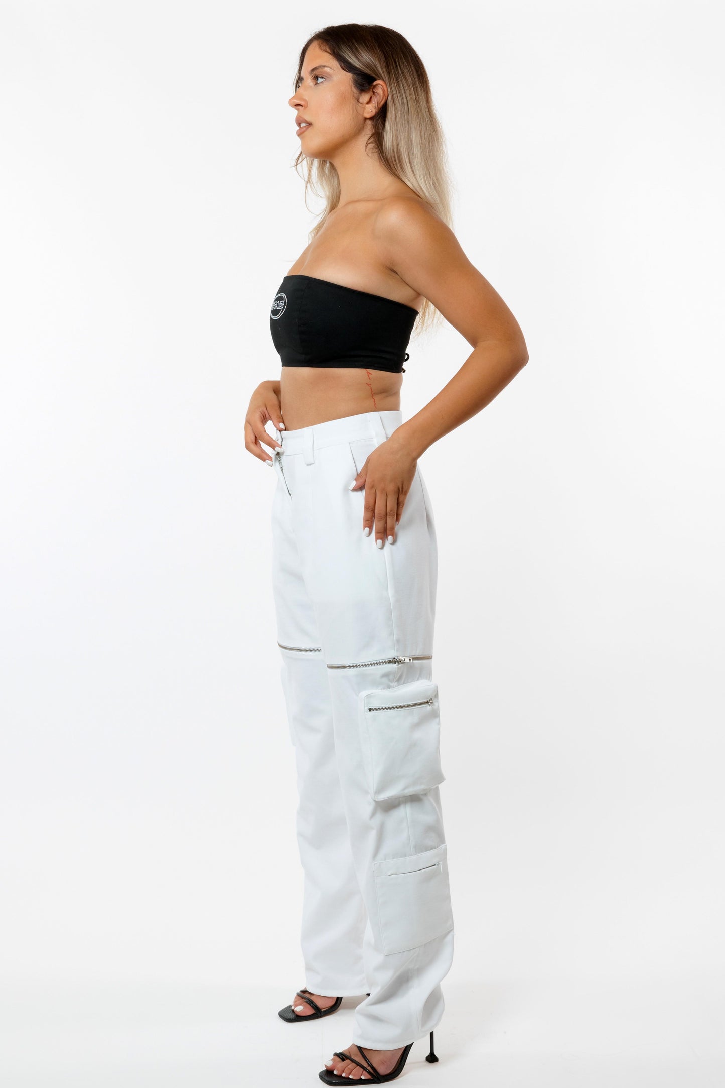 WHITE DRAMA PANTS