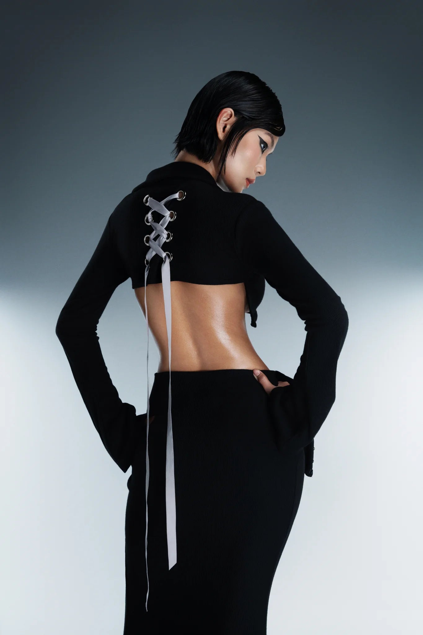 PIERCING KNIT DRESS