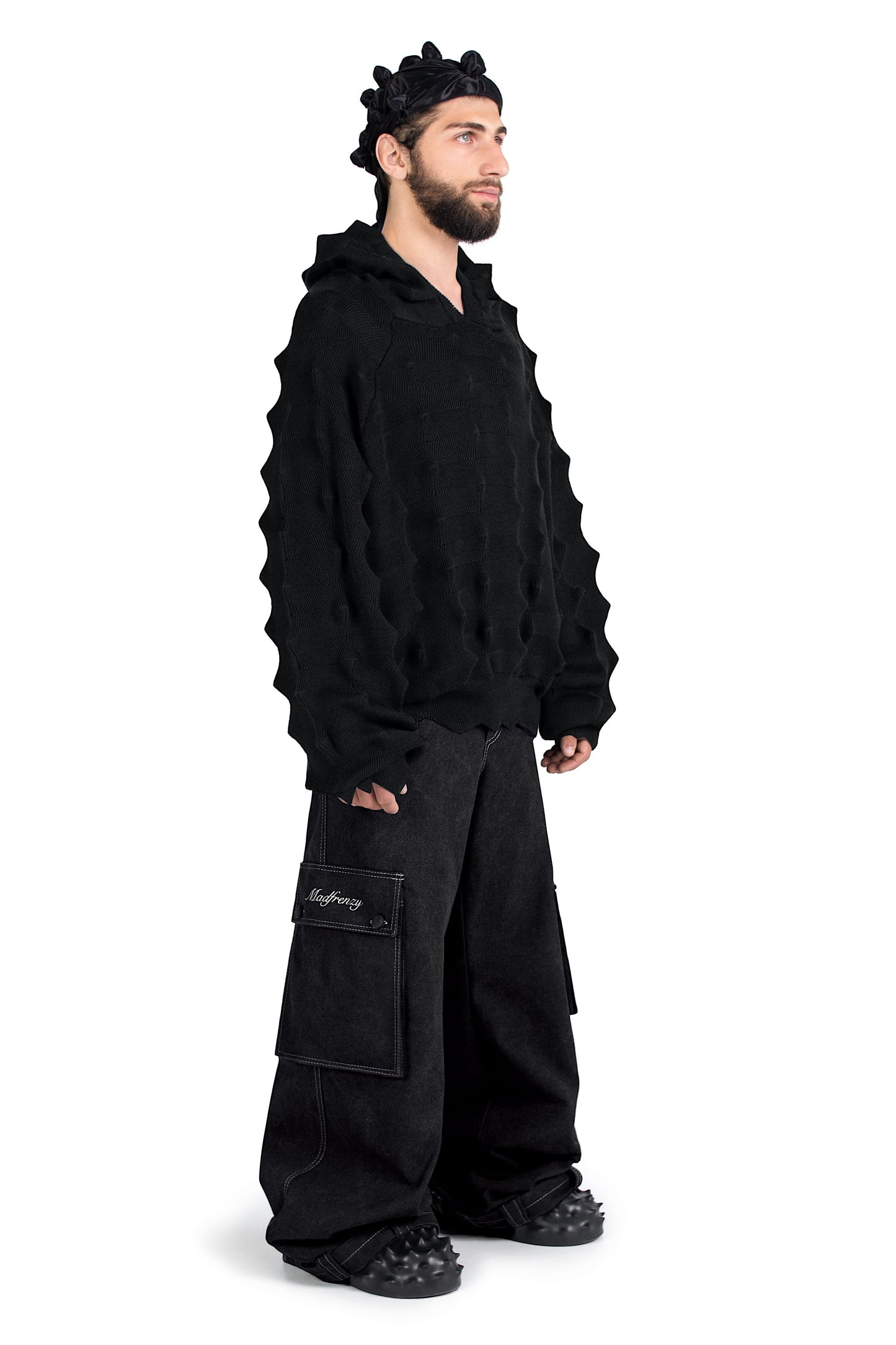 SPIKED KNIT HOODIE BLACK