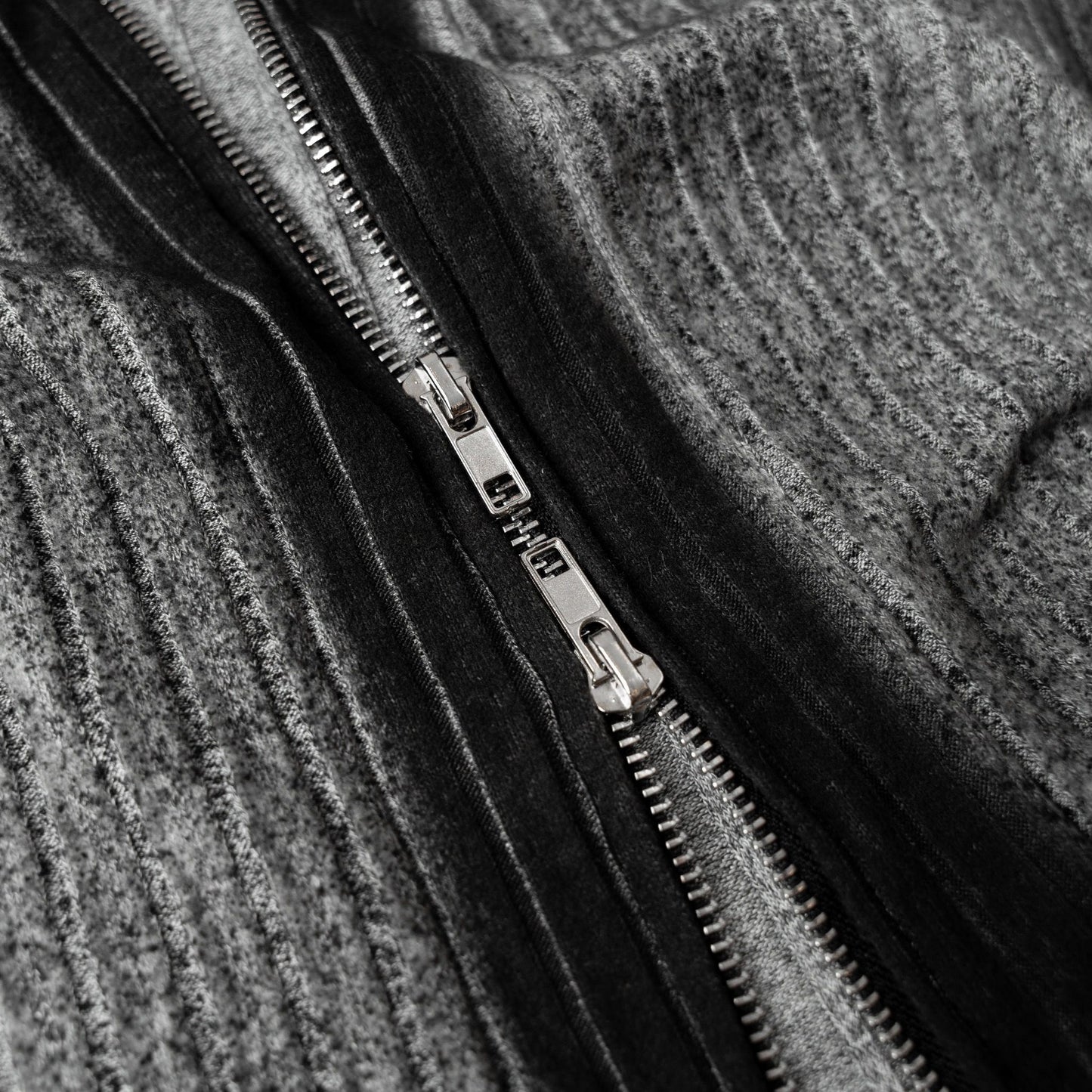 SPRAY CARDIGAN