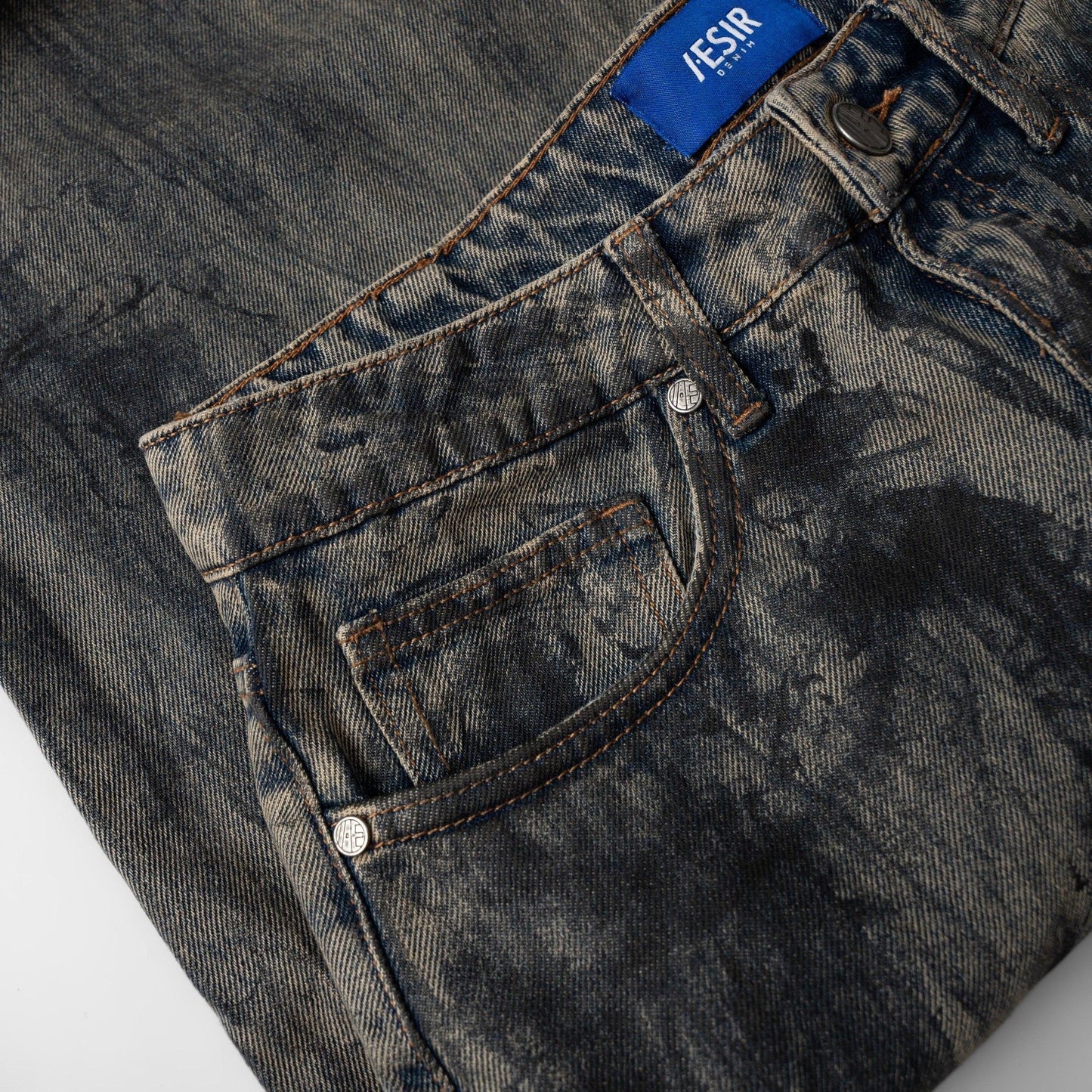 CHARLIE TINT JEANS