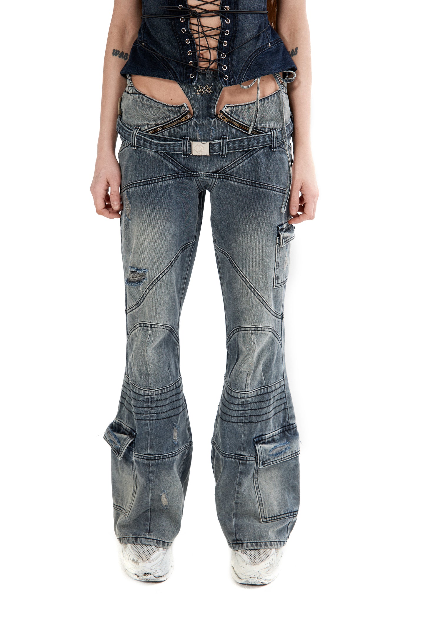 FLARED DENIM JEANS