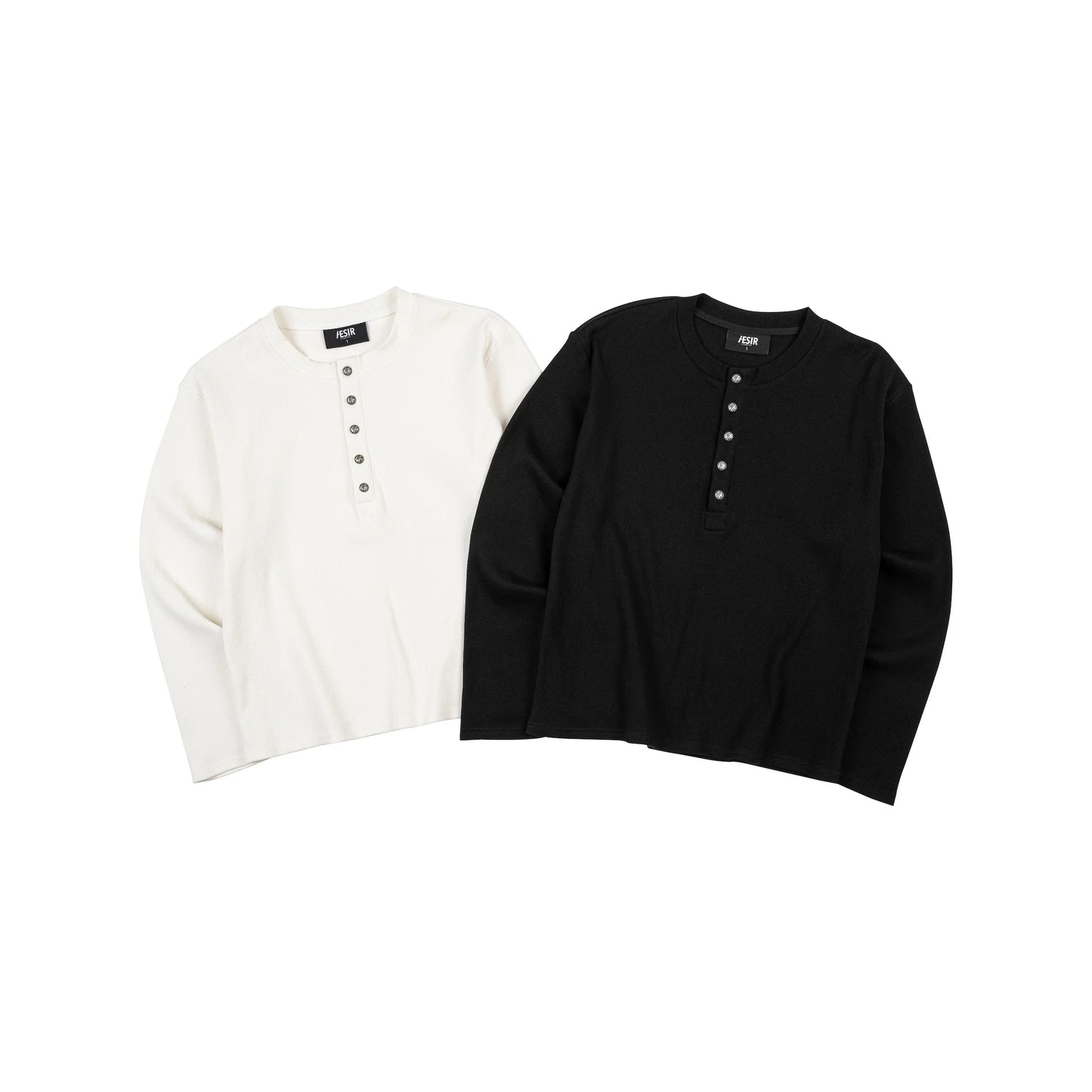BLACK BUTTON LONGSLEEVE