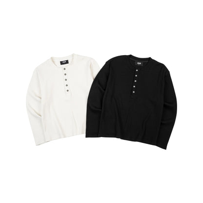 BLACK BUTTON LONGSLEEVE