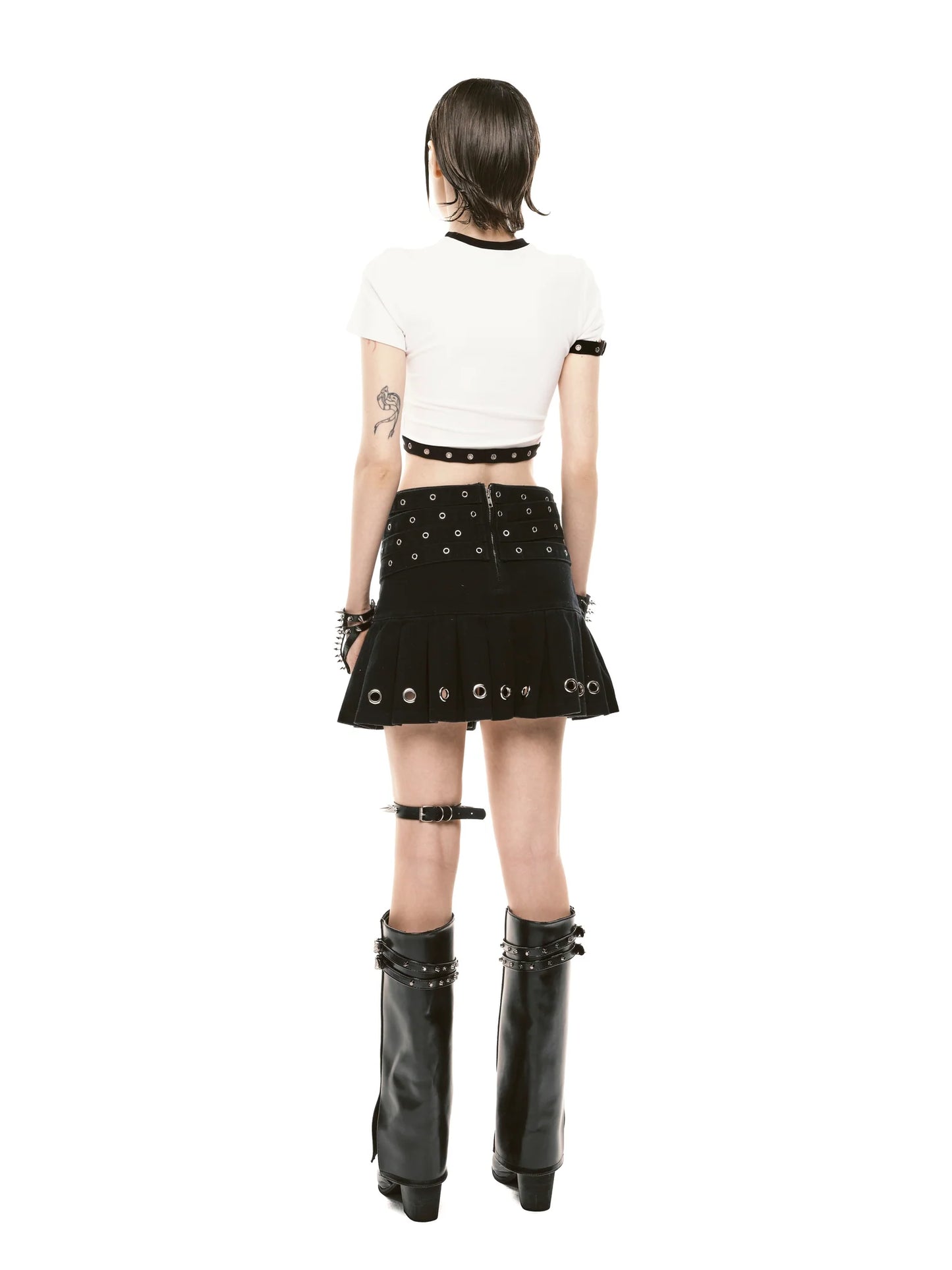 MULTI BUCKLE PLEATED SKIRT