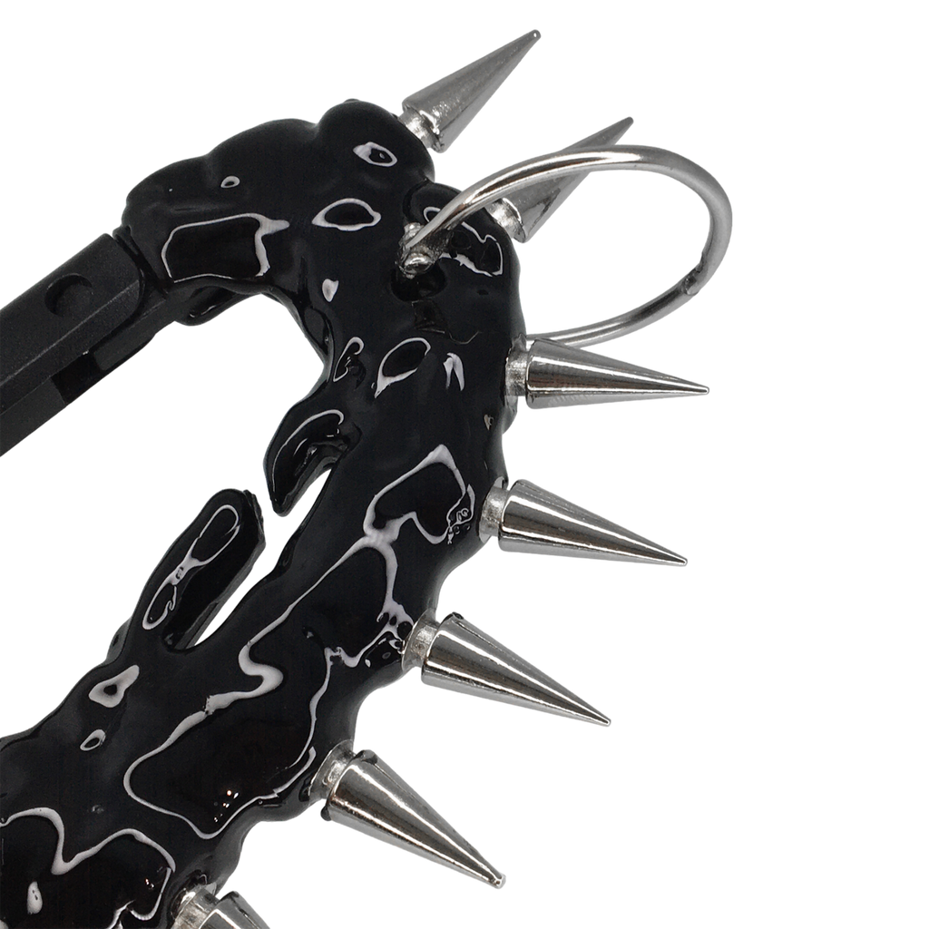 BLACK CARABINER WITH SPIKES