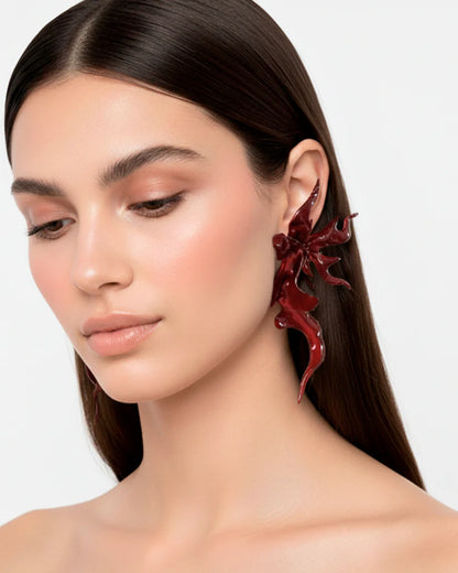 SCUPTURAL FLOWER EARRING