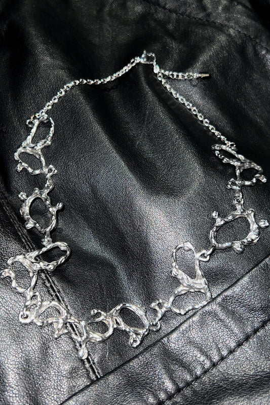 FLUID NECKLACE