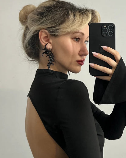 BLACK ORGANIC EARRING